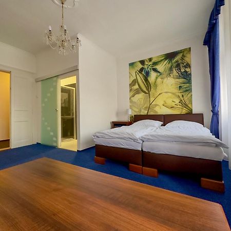 Hotel Ruzek Хранице Екстериор снимка