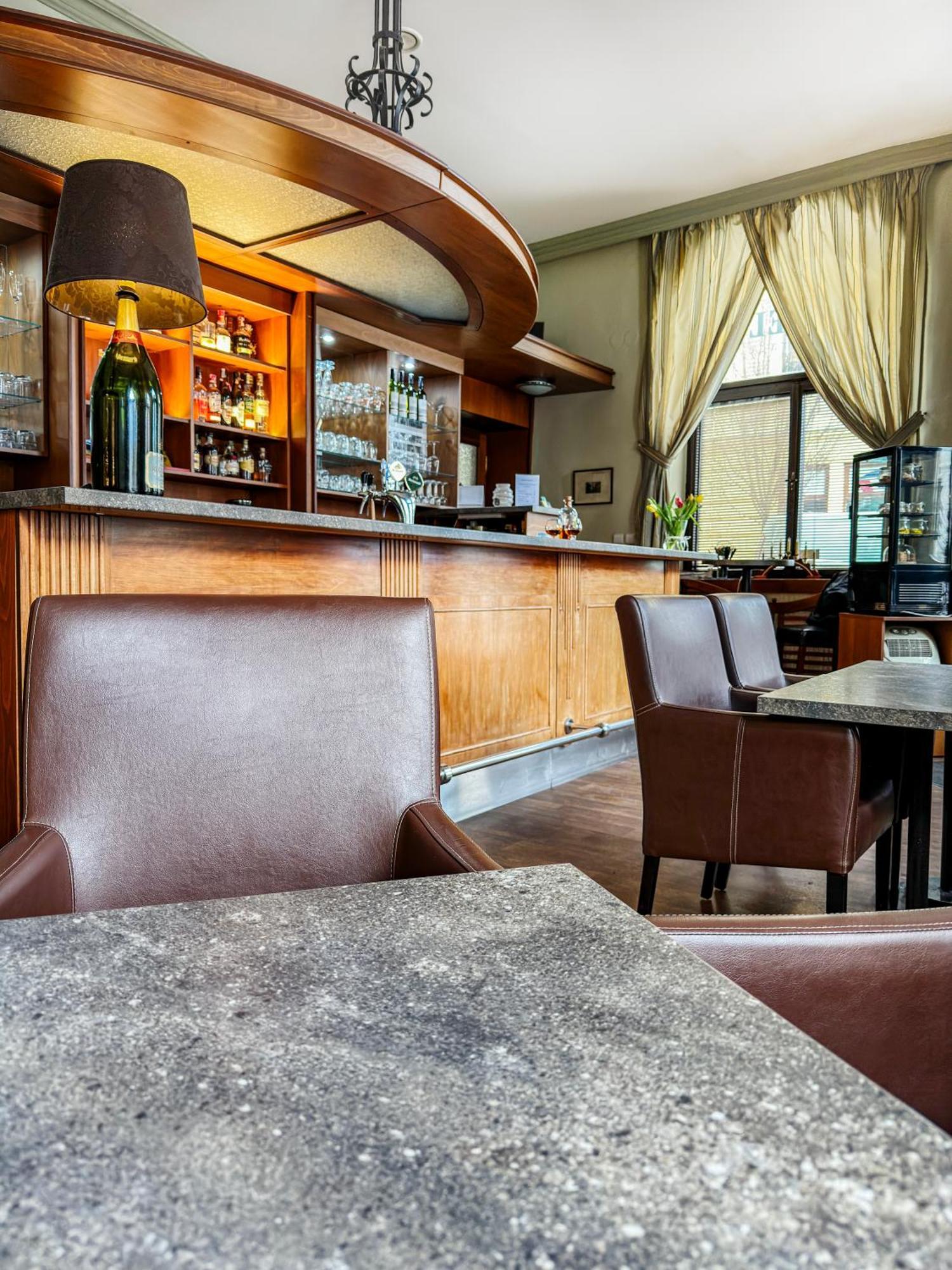 Hotel Ruzek Хранице Екстериор снимка